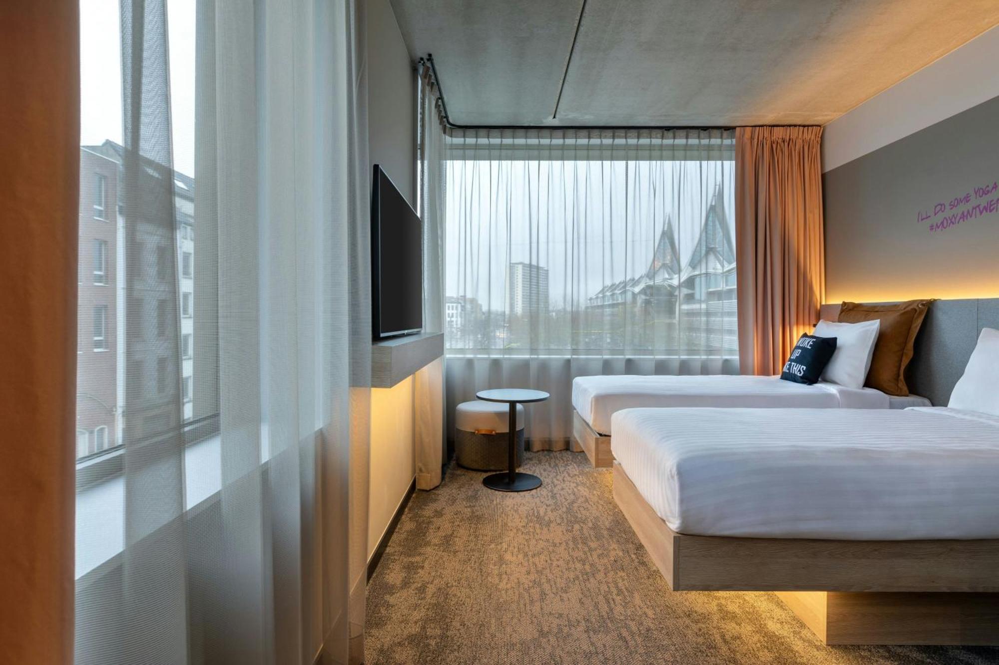 Moxy Antwerp Otel Dış mekan fotoğraf