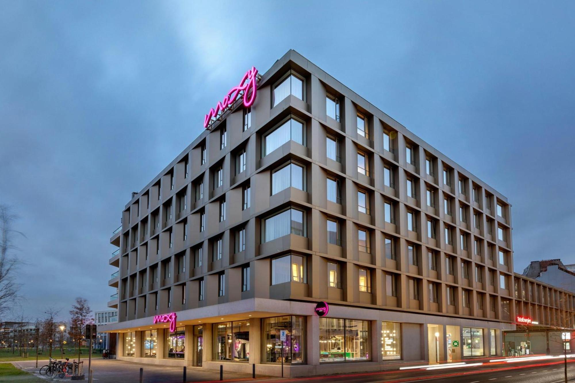 Moxy Antwerp Otel Dış mekan fotoğraf